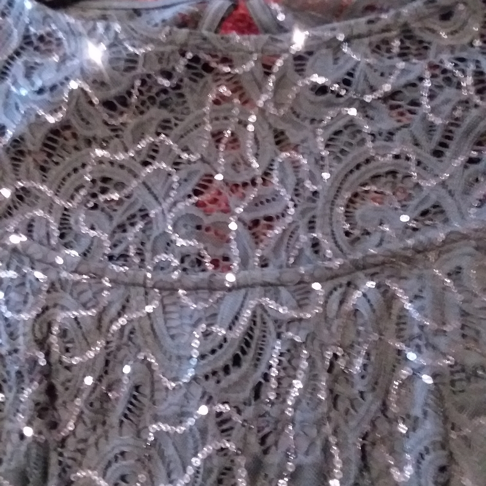 Dress - Picture 3 of 4